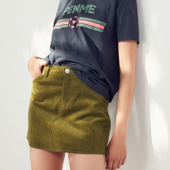 BDG Urban Outfitters Green Corduroy Cutoff Frayed Hem Mini Skirt Women's M EUC - Picture 6 of 12